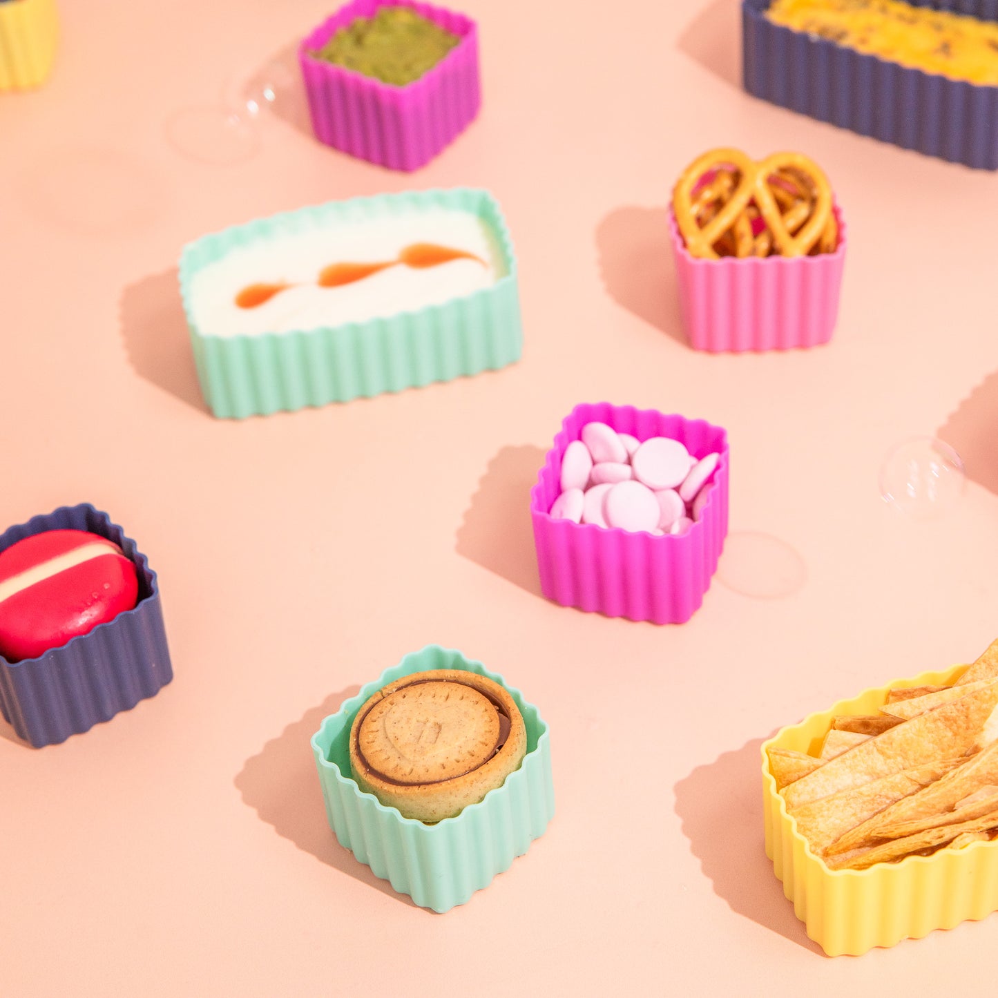 MontiiCo Bento Cups Mixed - Assorted Colours