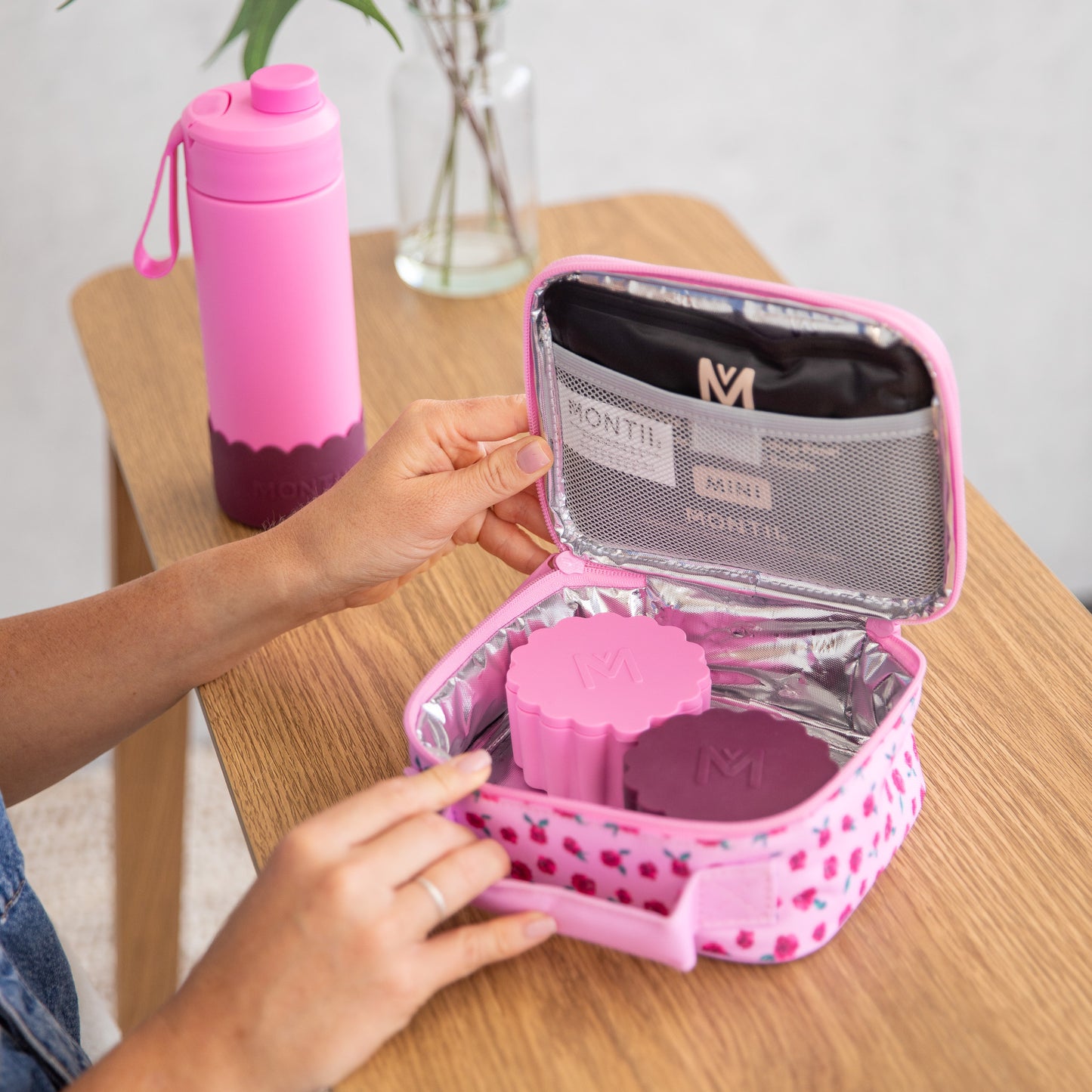 MontiiCo Mini Lunch Bag - Rose Garden