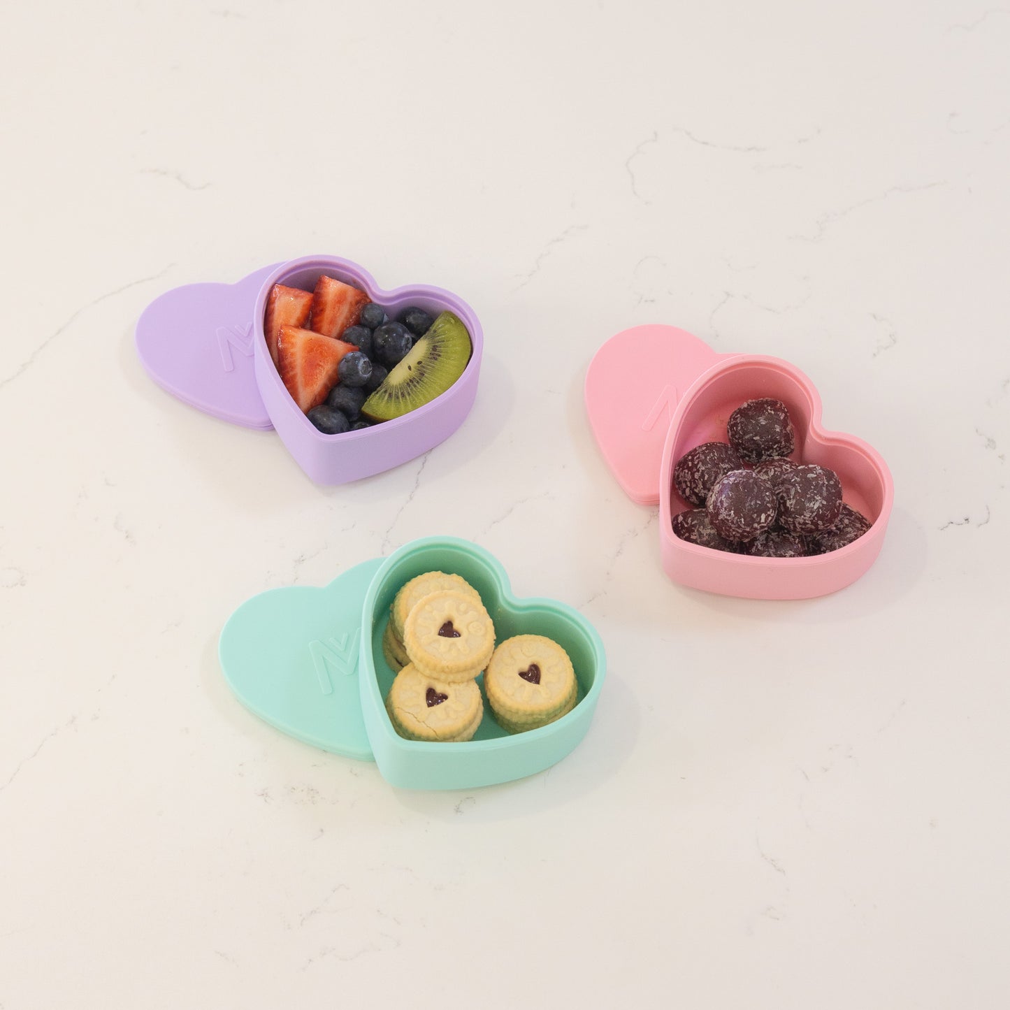 MontiiCo Silicone Heart Tub - Assorted Colours *PREORDER*