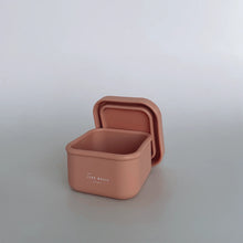 Load image into Gallery viewer, The Zero Waste People Silicone Mini Container - Assorted Colours